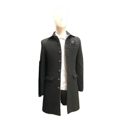 Leswears-black-military-long-coat-white-shirt-pocket-square